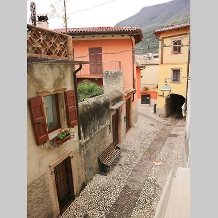 Portaorientale Appartement Malcesine Buitenkant foto
