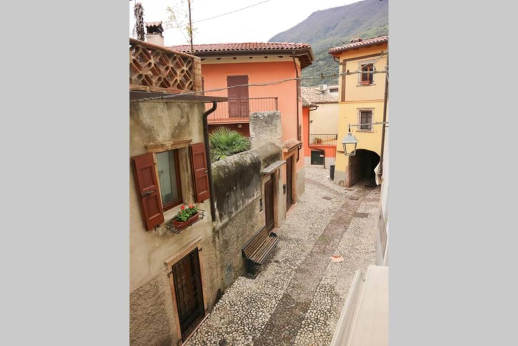Portaorientale Appartement Malcesine Buitenkant foto